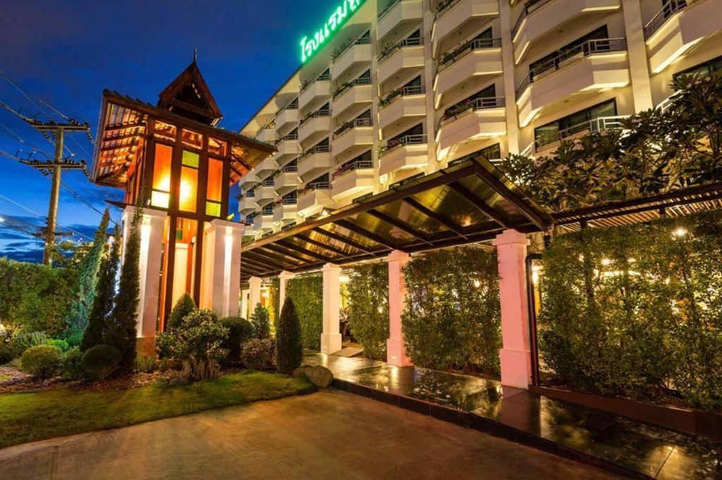 Asia Hotels Group Chiang Mai Extérieur photo