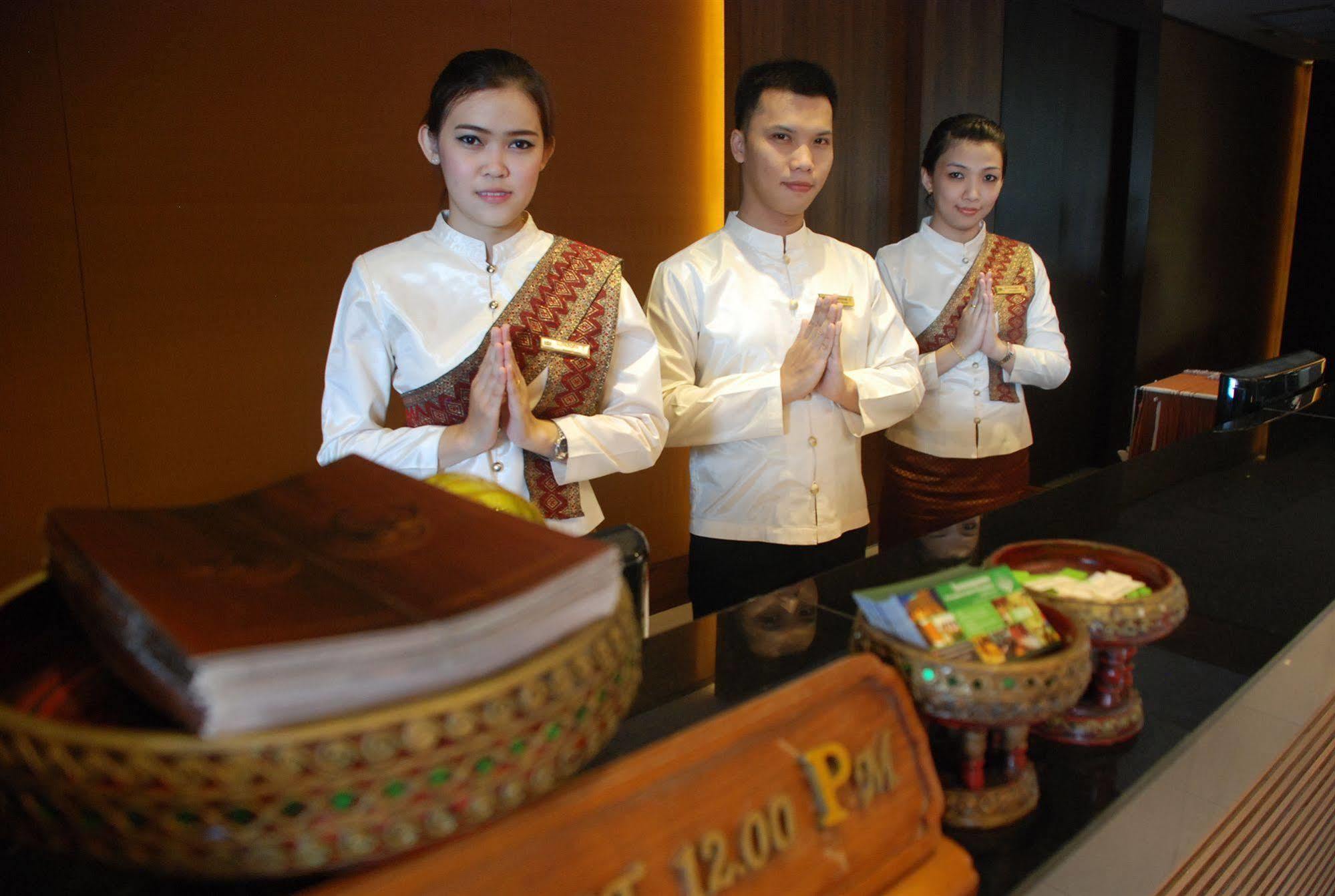 Asia Hotels Group Chiang Mai Extérieur photo